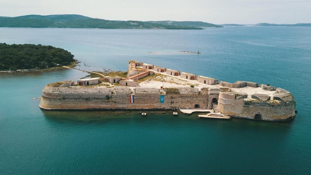 Apartments Orsula Near Old Town Šibenik Exterior foto